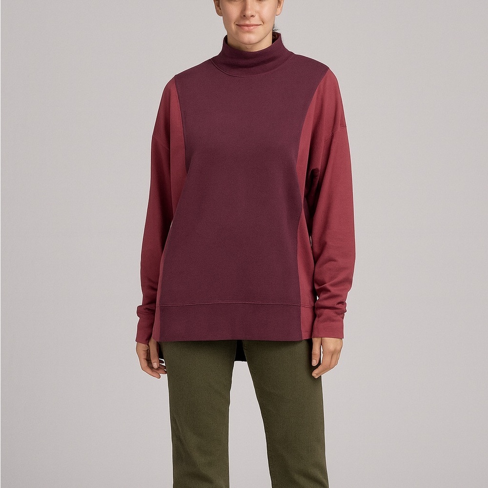 Athleta Size Small Color Block Crewneck Long-Sleeve Top